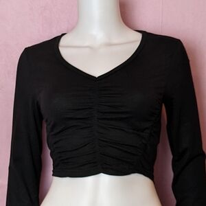 Daisy Street Dolls Kill Black V Neck Ruched Long Sleeve Crop Top